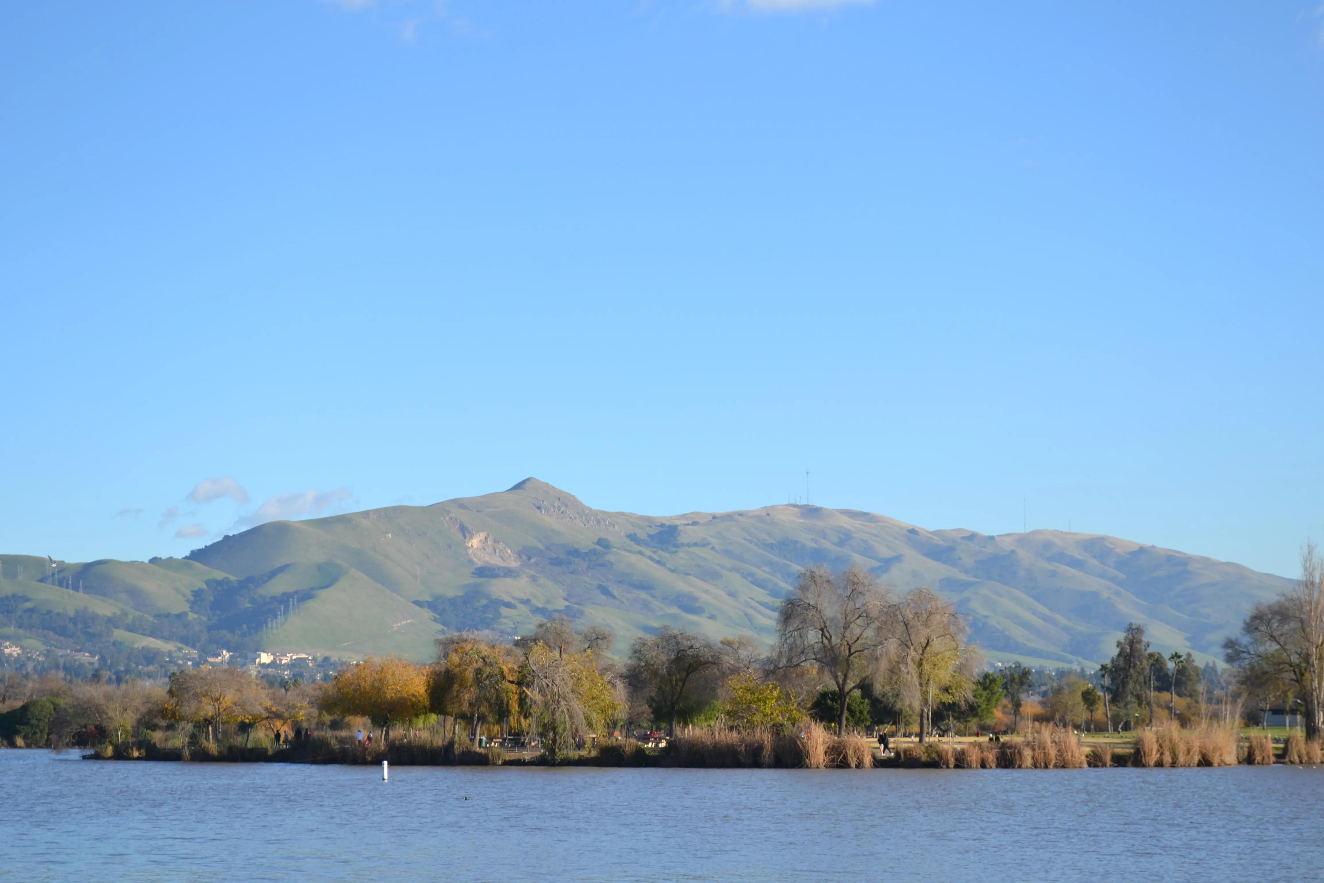 Mission Peak above Lake Elizabeth in Fremont, California
